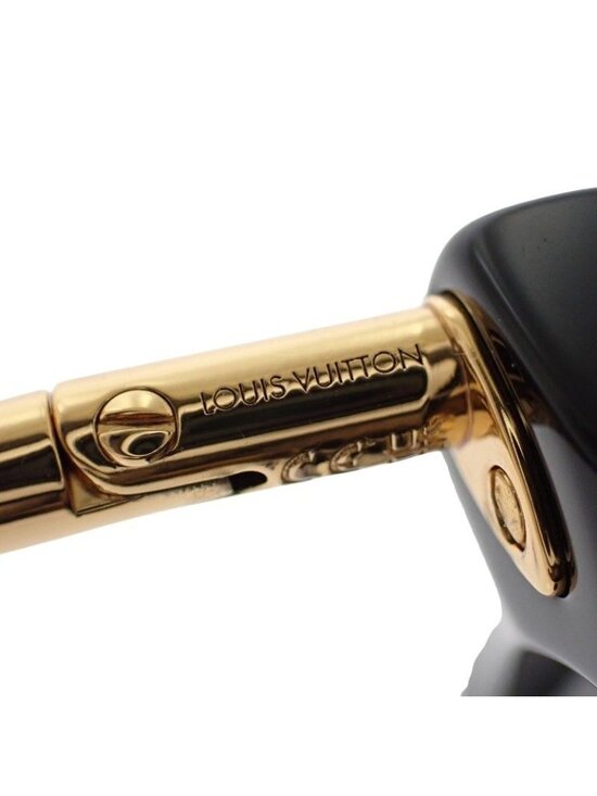 Louis Vuitton LV Fast Round Sunglasses Eyewear Monogram Acetate Black Gold
